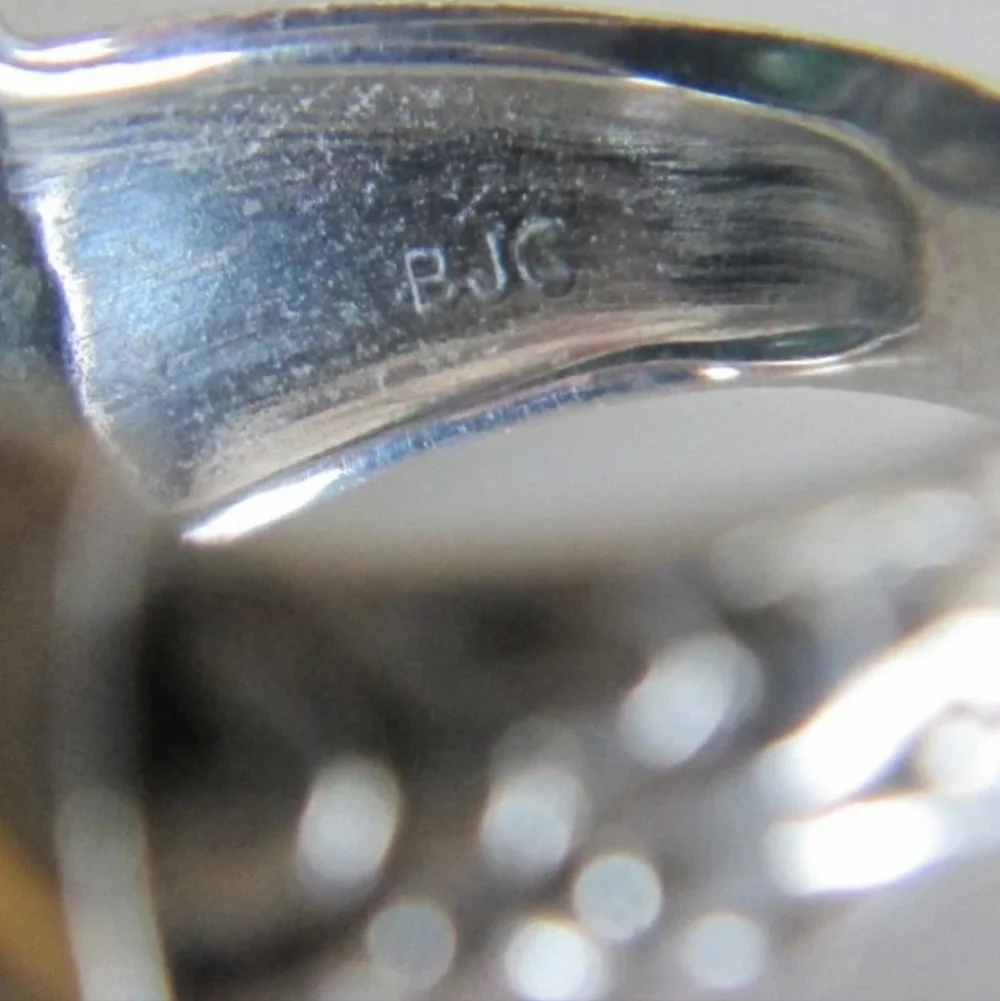 Emerald Oval Cut Sterling Silver Ring